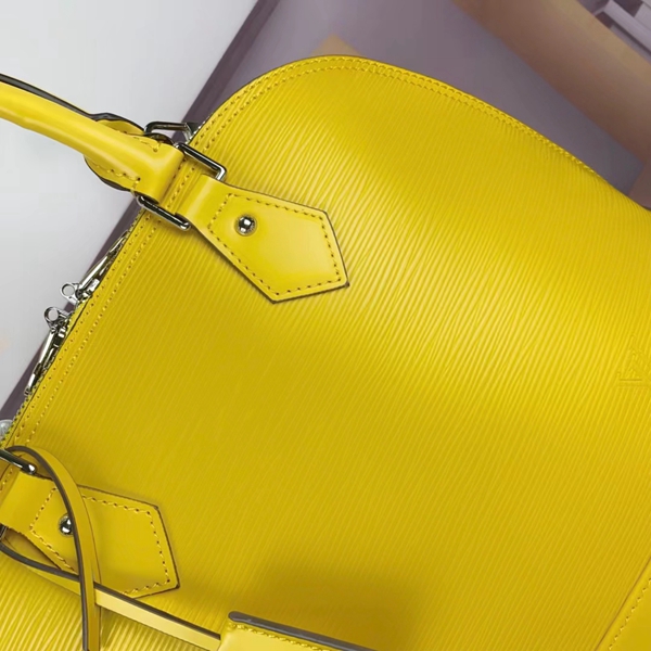 ルイヴィトンバッグ角部分ディテール